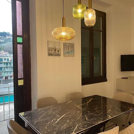 Casa Genovese, Splendido In Centro A Appartamento Rapallo