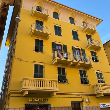 Apartmán Casa Genovese, Splendido In Centro A *